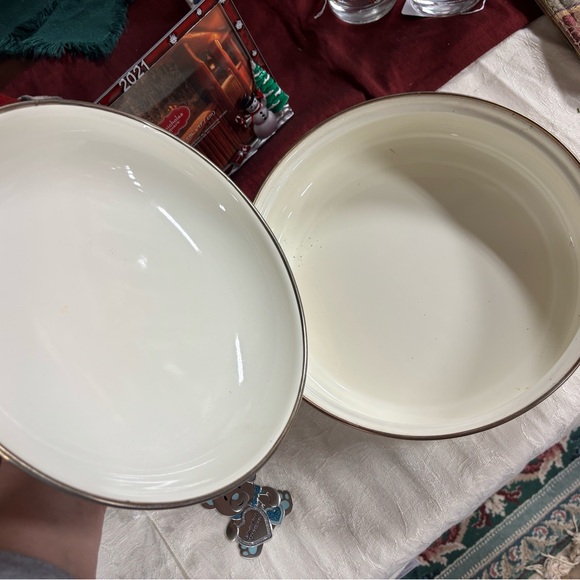 Cornucopia Enamel Cooking Dutch Oven Pot With Lid Fruit Design - Picture 7 of 7